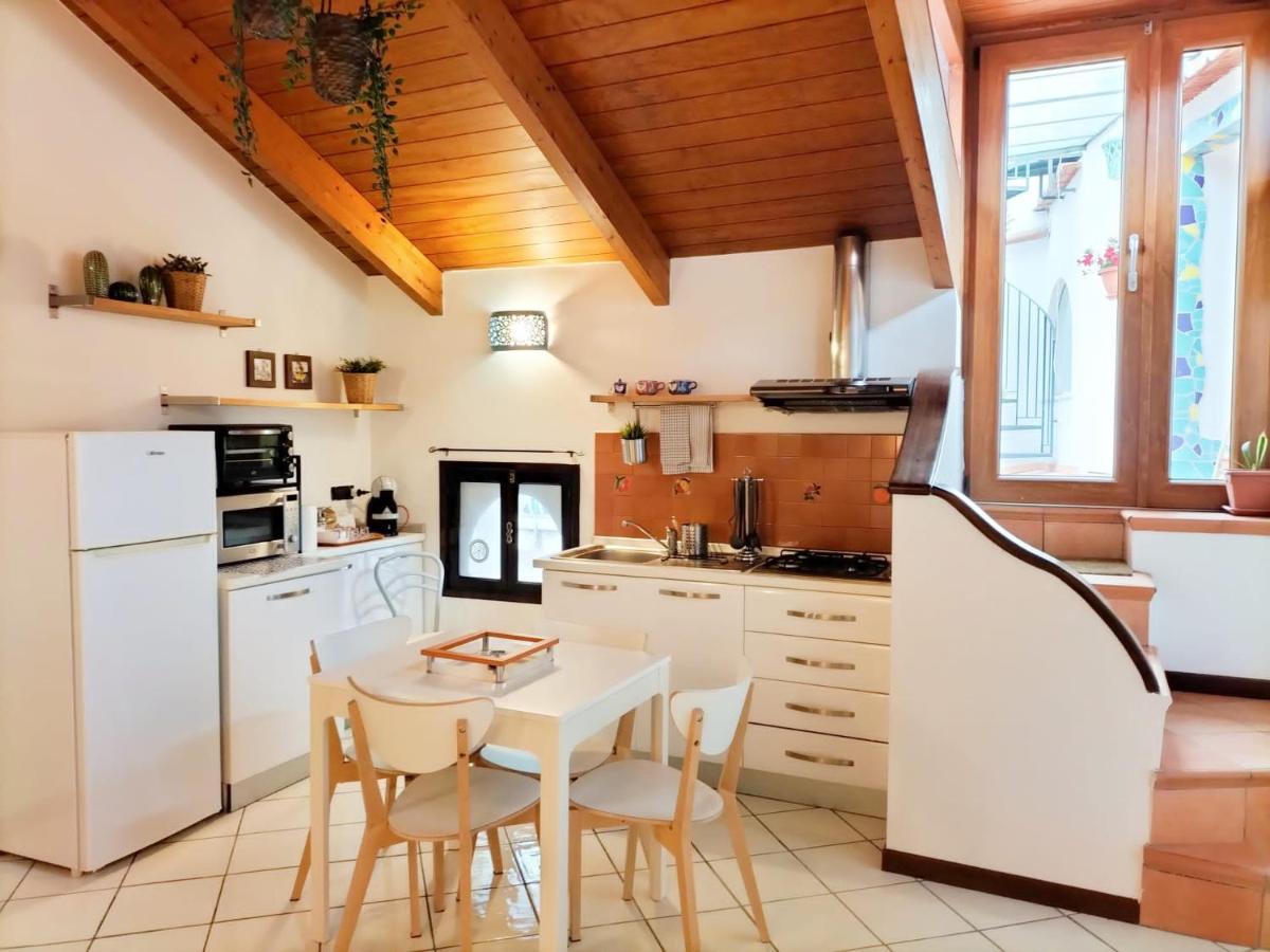 Nel Cuore Di Vietri Casa Vacanze Amalfi Coast Exteriör bild